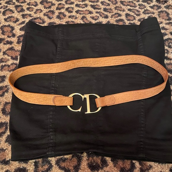 🔥🔥🔥 Christian Dior Logo Belt - Picture 8 of 8